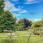 Awesome In Saint Leu With Wifi Casa vacanze