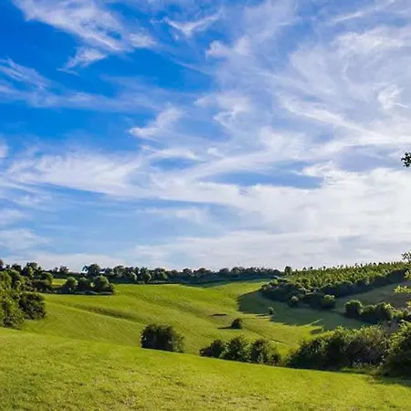 Vakantiehuis Awesome In Saint Leu With Wifi Huby-Saint-Leu