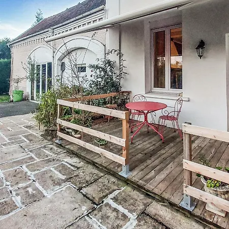 Lovely Home In Huby Saint Leu With Wifi