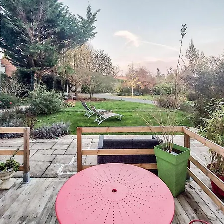 Lovely Home In Huby Saint Leu With Wifi 度假居 Huby-Saint-Leu