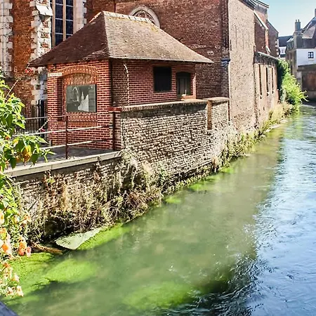 Lovely Home In Huby Saint Leu With Wifi *